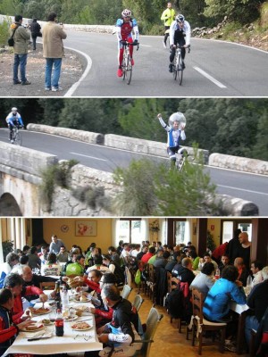 Arribada dels que pujaven en bicicleta (fotos superiors) i moment del berenar que ha aplegat 66 persones (foto inferior).