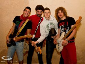 Little V fou un dels grups que actuà en la passada edició del 'correbars' dels Joves del Pla de Mallorca.