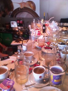 Els bars i restaurants no s'esperaven l'afluència de visitants d'ahir.