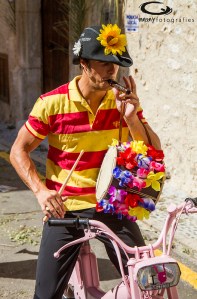 El 'caixer senyor', un dels personatges més aclamats l'horabaixa.