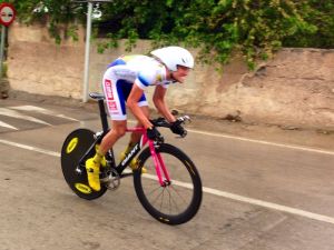 Jan Eric, arribant a meta