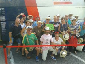 Alguns dels sineuers amb en Vicenç Reinés