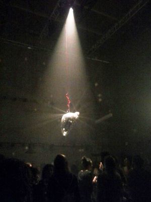 L'espai, on ja hi treballen les companyies 'Res de Res' i 'en Blanc', i on ja s'hi fan espectacles i exhibicions, és molt multifuncional. Ara serà la seu del C.IN.E. 