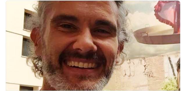 Miquel Albero i Maestre (Alt Vinalopó, 1976 - Inca, 2015). Promotor de la campanya "Enllaçats per la Llengua". Soci de l'OCB. 