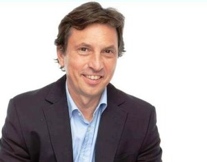 12189527_917941828259319_6572989445323754211_n