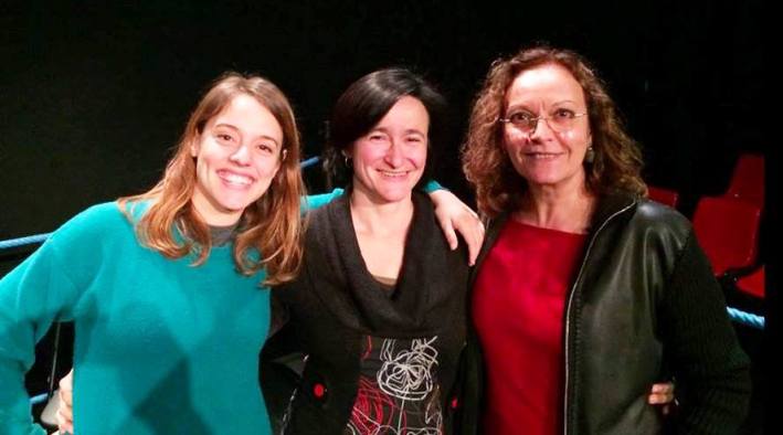 Isabel Rocatti Campos, Marta Barceló Femenías i Maria Rodríguez Soto, despús-ahir a la Sala La Planeta. [foto: Facebook]