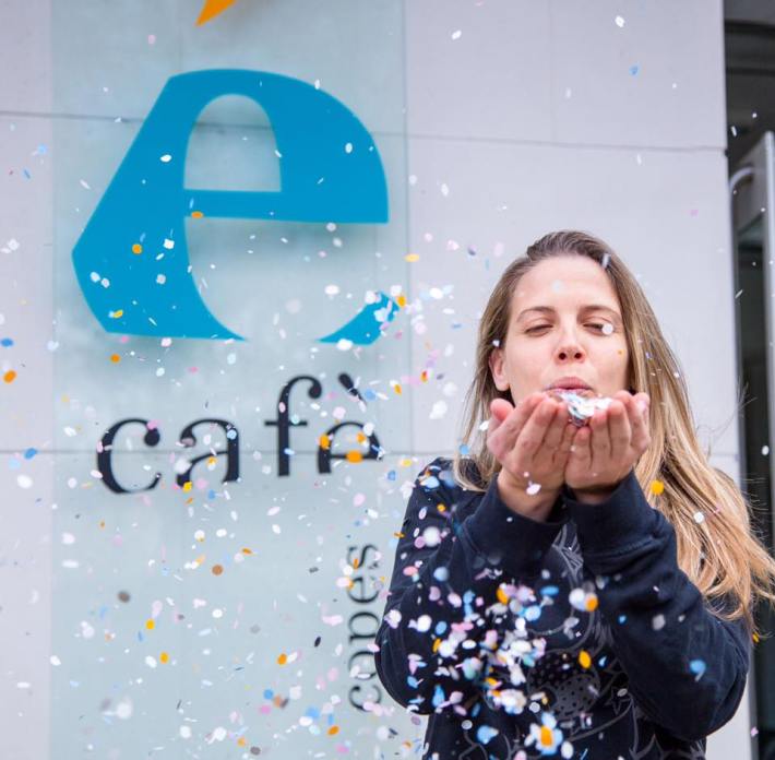 Na Caterina Sabater us convida a l'aniversari de l'Écafè. [foto: Facebook]