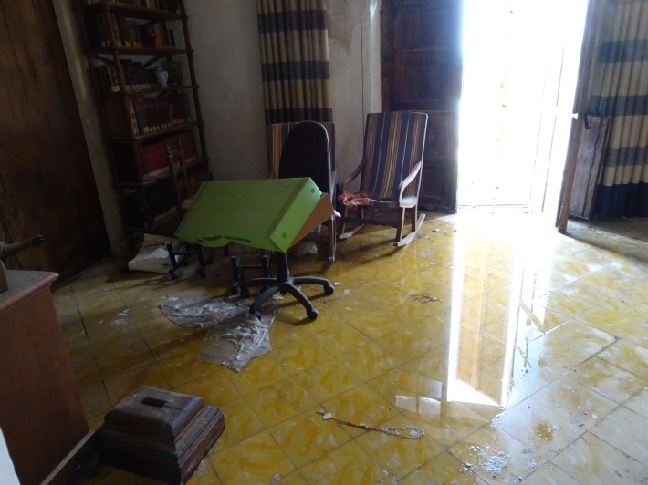 En aquestes fotografies es pot veure com quedà la rectoria després de l'aiguat.