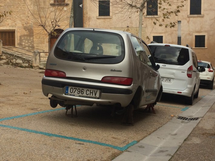 ADE29195-BC11-492C-9FCC-8E0A9713B4E0