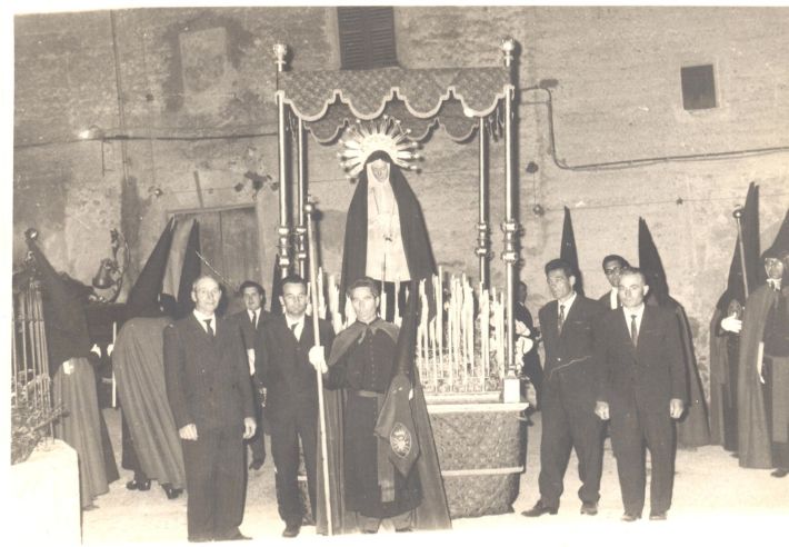 Pas de la Mare de Déu de la Soledat, circa 1970. Cedida per Antònia Torelló i Vanrell.